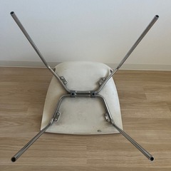 Kartell ダイニングチェア MAUIの画像