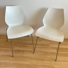 Kartell ダイニングチェア MAUI