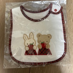 Familiar小物セット（ぬいぐるみ、スタイ、エプロン）の画像