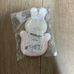 Familiar小物セット（ぬいぐるみ、スタイ、エプロン）の画像