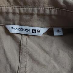 ベージュノースリーブ トレンチコートUNIQLO and JW ANDERSON　Mサイズの画像