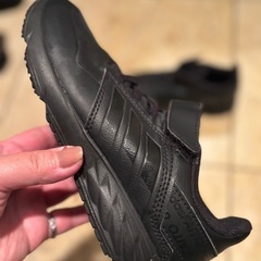 adidas kids スニーカー 20.5cmの画像