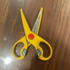子供用ハサミ