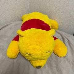 【無料】ディズニー　プーさん　BIGぬいぐるみの画像
