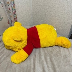 【無料】ディズニー　プーさん　BIGぬいぐるみの画像