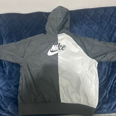 NIKEジップパーカーの画像