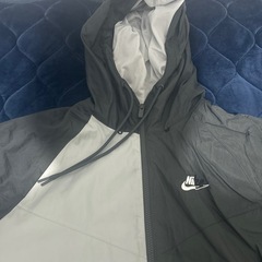 NIKEジップパーカーの画像