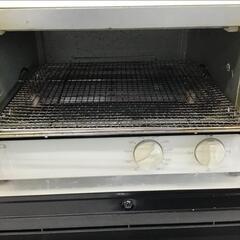 siroca オーブントースター ST-131 
ホワイトカラー 
調理器具
動作品の画像