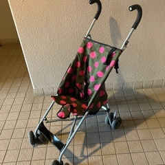 【差し上げます】軽量コンパクトベビーカーb型