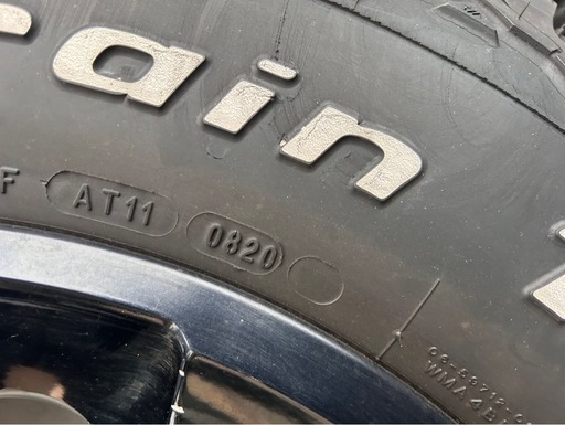 285/70R17 純正 ホイル タイヤ5本セット