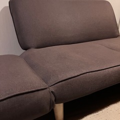 ソファー　2人掛け　可動式　ブラウンの画像
