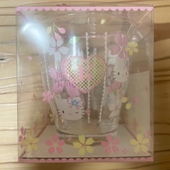 ハローキティ コップの画像