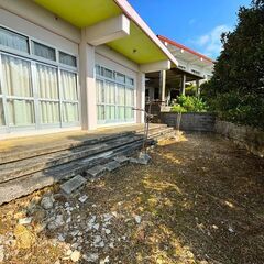 ☆売買物件☆自分好みにリフォームしてみませんか★中城村新垣戸建て～屋上から海がみえるかも！？ - 中頭郡