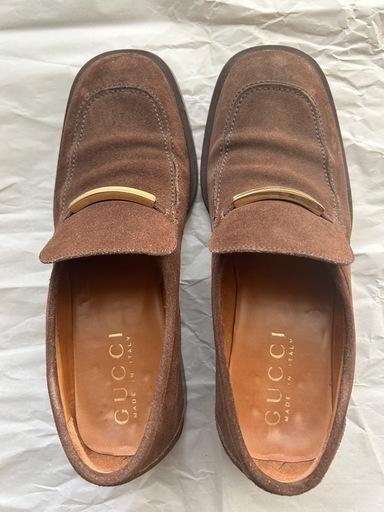 GUCCIの靴\n