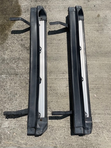 スズキ　ジムニーシエラ　JB31 JB32 純正　サイドステップ