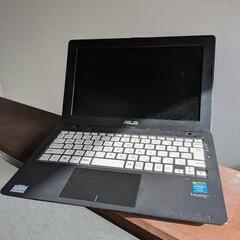 ASUS ノートパソコンX200M　ジャンク