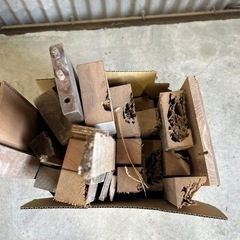 【木工屋の焚き付け端材セット】《9.7kg》乾燥材　バーベキュー...