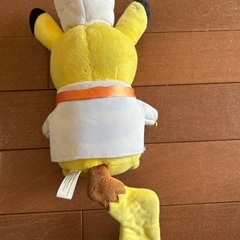ポケモン　ピカチュウ　ぬいぐるみの画像