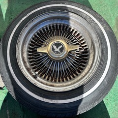 Wire Wheel 13“ホワイトリボン付の画像
