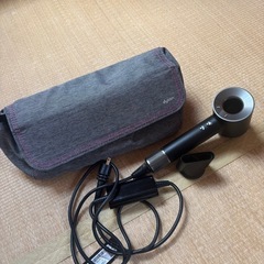 Dyson ヘアドライヤー  の画像