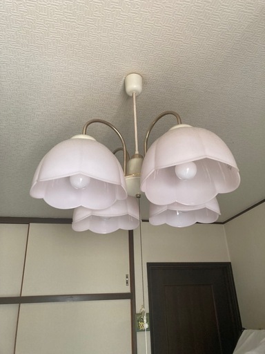 レトロ可愛い　電気　電球付き