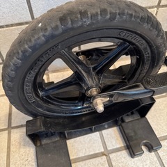 ストライダー　ブラックの画像