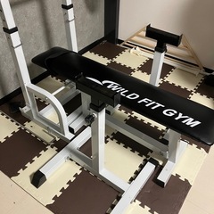 【取引中】ベンチプレス台(腹筋ベルト付) 　セーフティバー付　