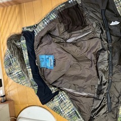 キスマークスノボーウェアの画像