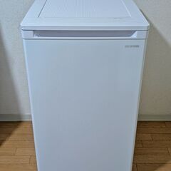 【美品】アイリスオーヤマ 冷凍庫 60L ホワイト 直冷式 IUSD-6B-W