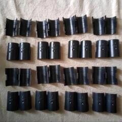 【未使用】ANPHSIN メタルラック部品 スリーブ 取付部品 棚板固定部品　３２個の画像