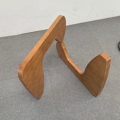 ✨引き取り限定✨ガラステーブル　三角卓✨の画像