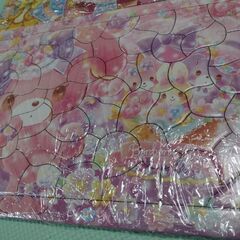 女の子向けジグソーパズル　プリキュア、ガールズ戦士、サンリオの画像