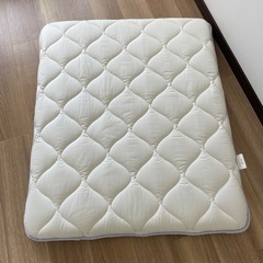 子ども用寝具（敷きパッド