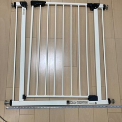 ゲージ　柵　赤ちゃんやペット用に