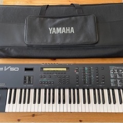 ★超美品★ ヤマハ　シンセサイザー　V50
