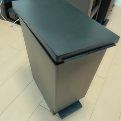 ニトリゴミ箱45ℓ