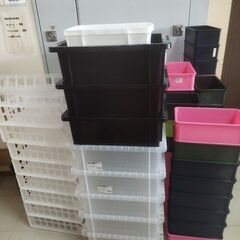 100円ショップコンテナをご活用ください。の画像