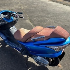 YAMAHA　フォルツァ（青）商談中
