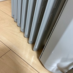 デロンギ オイルヒーターHJ0812 の画像