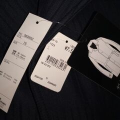 新品未使用　タグ付き　スリムコート　Lの画像