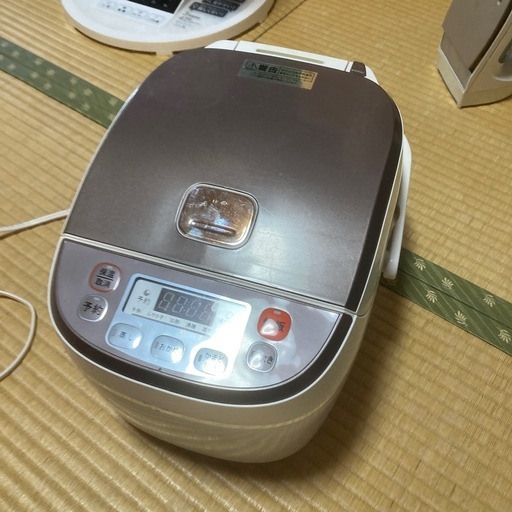 炊飯器