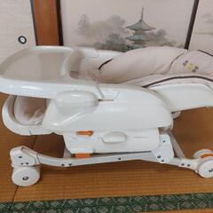 テーブル付ベビーバウンサー