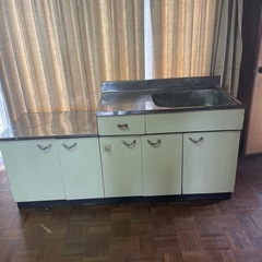 
公団型流し台