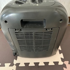 セラミックヒーター。SANYO製。R-CF13。Ｃ・E・Ｒ・Aの画像