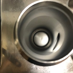 水筒1リットルの画像