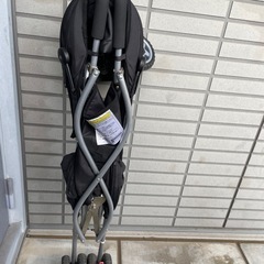 ベビーカーの画像