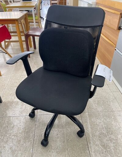 ★ジモティ割あり★  チェア 黒 H89～×D50×W65 クリーニング済み TJ10696