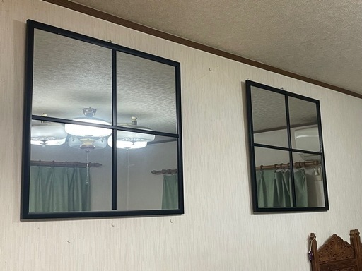 お渡し決定☆ ウォールミラー テュリス | 70×65cm 四角 窓枠 窓枠風 角