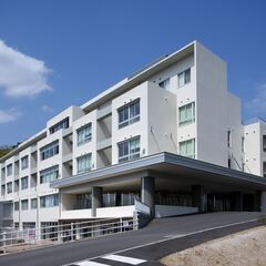 週1日～/3h～OK！無資格・未経験OK！安定した病院！日勤のみ...