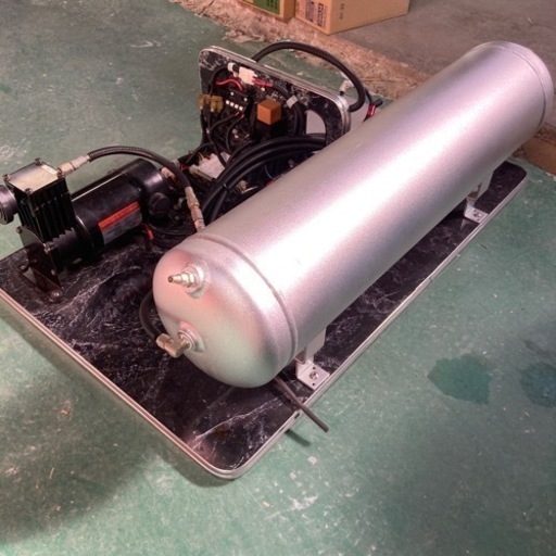 エアコンプレッサータンク